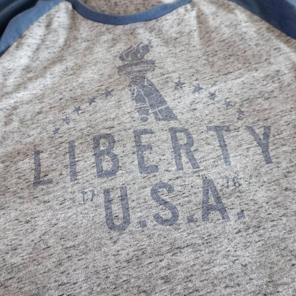 Old Navy Soft Washed Liberty U.S.A. Gray and Blue T-Shirt 3/4 Length Sleeves - Picture 3 of 9